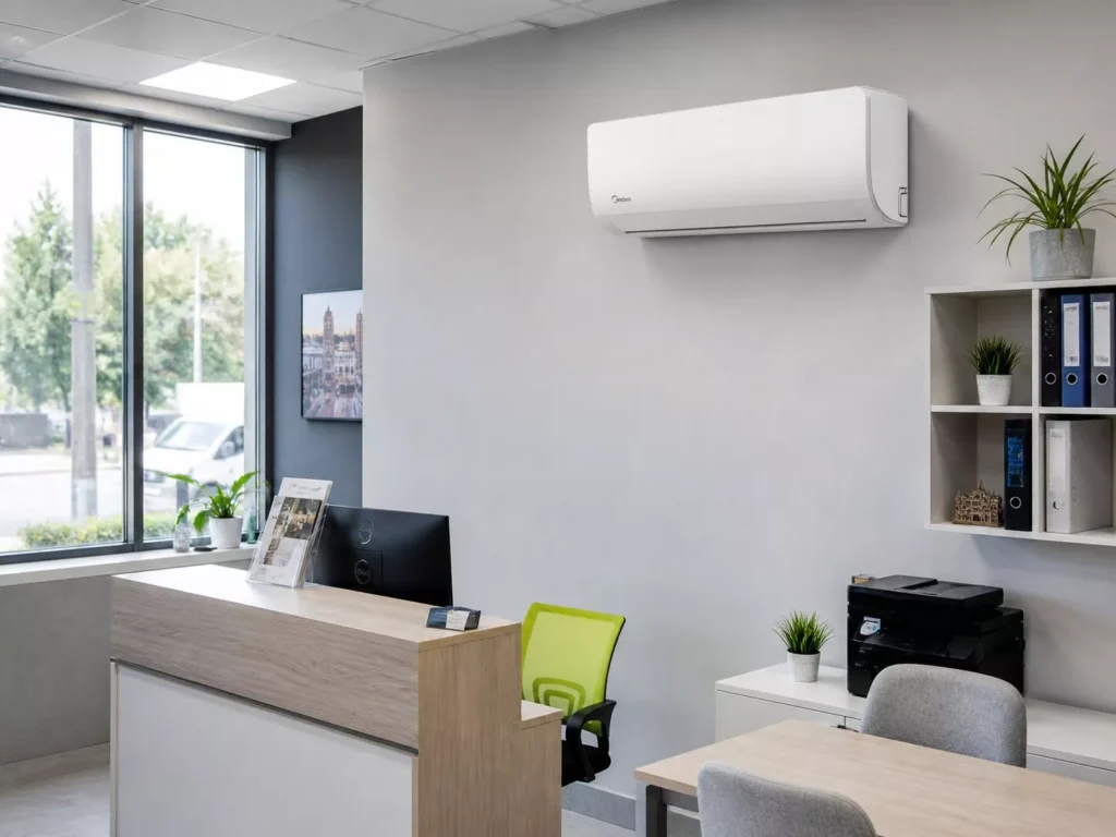Aparat aer condiționat Midea pentru spatiu comercial